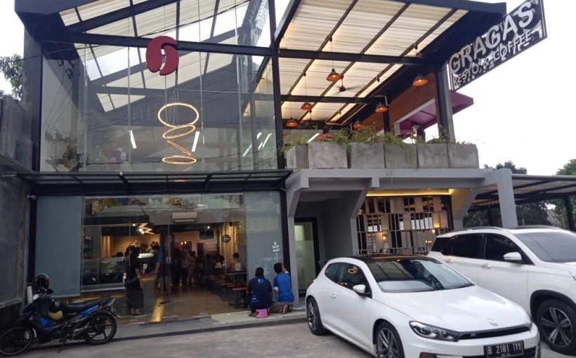 Gragas Resto & Coffee Rumah Makan Cilodong