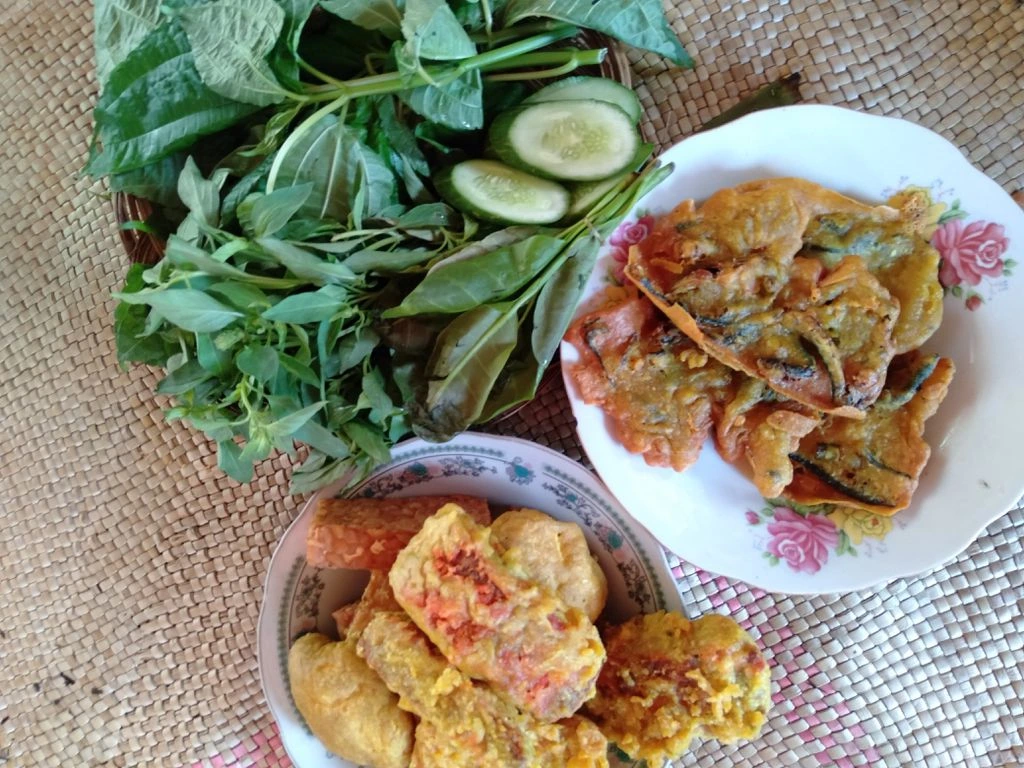 Warung Nasi Mpok Yati Rumah Makan Bojongsari